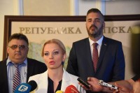 Рајчевић, Тривићева и Гњатић потписали колективне уговоре