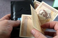 Kurir brze pošte pronevjerio 1.350 KM