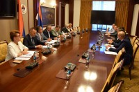 Dodik sa predstavnicima Srba iz FBiH: Dogovorene mjere pomoći