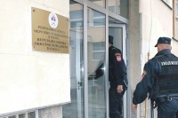 Ukrao 10.000 KM iz kaputa i pretukao poznanicu