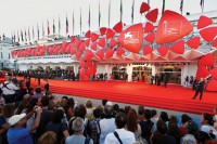 Odlična ostvarenja, glamurozne zvijezde i kontraverze u Veneciji