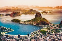 Magični Rio de Žaneiro okružen prelijepim brdima i plažama