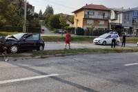 U nesreći na zapadnom tranzitu lakše povrijeđen vozač golfa