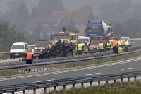 Tragedija kod Kaknja: Škoda se kretala u suprotnom smjeru na autoputu, poginuo mladi muzičar