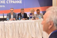 Šarović ne zna koga da postavi za svog zamjenika
