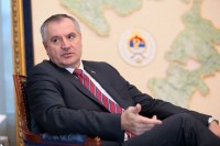 Višković zatražio na uvid diplome zaposlenih u javnim institucijama i ustanovama