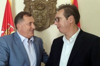 Dodik i Vučić o poziciji srpskog naroda