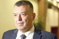 Smijenjen potpredsjednik parlamenta Senad Bratić