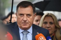 Dodik: Policija spremna da odbrani ustavni poredak i bezbjednost građana