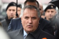 Višković: Starom avionu zabranjen let, novi donosi uštede