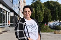 Srećna dobitnica Gordana Starčević za "Glas Srpske": Slaveći pobjedu Partizana saznali da smo dobili stan