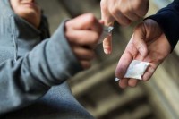Konobar i suvlasnik kafića iz Istočnog Sarajeva dilovali drogu