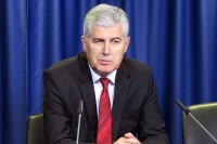 Čović: Razgovori ukazuju na kompromis za deblokadu institucija
