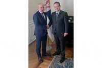 Trajno opredjeljenje socijalista - ekonomski i politički razvoj