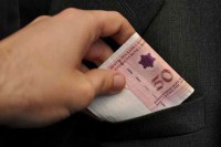 Prevario četiri starice u Ljubiji