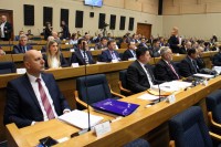 Jedinstvo na ispitu i u vlasti i u opoziciji