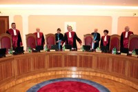 Ustavnom sudu dali ulogu Parlamenta