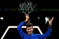 Novak stigao Mekinroa po broju titula