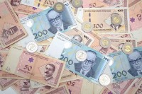 Просјечна породица у БиХ мјесечно троши скоро 2.000 марака