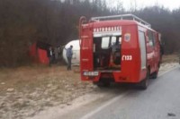 Jedno lice teže, drugo lakše povrijeđeno u sudaru cisterne i auta kod Rogatice