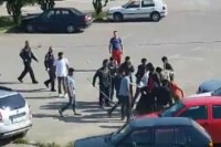 Četiri lica povrijeđena u sukobu u "Vučjaku"