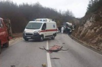 Saobraćajne nesreće u Rogatici i Doboju: Crnogorac poginuo u sudaru “pežoa” i cisterne