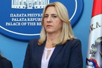 Cvijanović: Razumijem teret Bihaća, ali Srpska ne može rješavati problem migranata