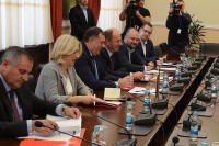 SNSD: SDS i PDP ne poštuju zaključke Skupštine, SNSD odlučio da ih zaustavi