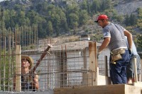 Скупљи радови подигли цијене станова