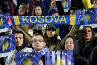 Engleski navijači vrijeđali Srbiju u Prištini