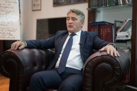 Komšić forsira “baščaršijsku” diplomatiju