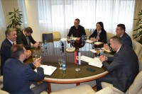 Vojvodina poklanja Republici Srpskoj tri multifunkcionalna sportska terena