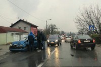 Dva lica povrijeđena u sudaru u naselju Ada