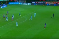 Golman ispucao loptu iz svog šesnaesterca i dao gol VIDEO