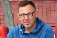 "Ljudi su bježali goli i bosi": Banjalučanin Duško Tadić iz Tirane za "Glas Srpske"