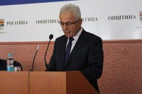 Начелнику пуне руке посла