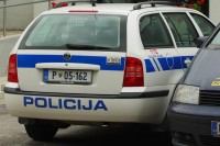 Vozač iz BiH prevozio migrante u Sloveniji i izazvao sudar, dvoje mrtvih