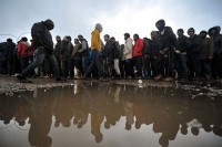 Migranti napali policiju u "Vučjaku"