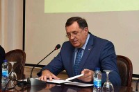 Staša Košarac i Vojin Mitrović novi ministri u Savjetu ministara
