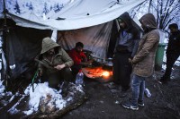 Policija spremna, migranti nervozni