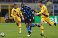 Barsa u kombinovanom sastavu eliminisala Inter iz Lige šampiona