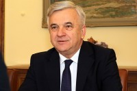 Čubrilović: Oslanjati se na realni sektor
