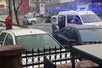 Vozaču pozlilo pa udario u dva auta