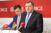 DNS mora sam da sredi stanje u svojim redovima