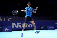Novak Đoković igra protiv Stefanosa Cicipasa na egzibiciji u Abu Dabiju