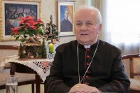 Порука бањалучког бискупа: Божић нису углађене честитке и рекламе