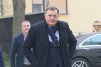 Dodik apelovao na Crnogorce da ne usvajaju zakon o slobodi vjeroispovijesti