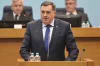 Dodik: Komšićeva polemika sa zvaničnicima Srbije njegov lični stav