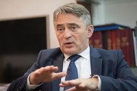 Komšić jeste legalan, ali nije legitiman predstavnik hrvata