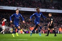 Čelsi poslije velikog preokreta pobjedio Arsenal